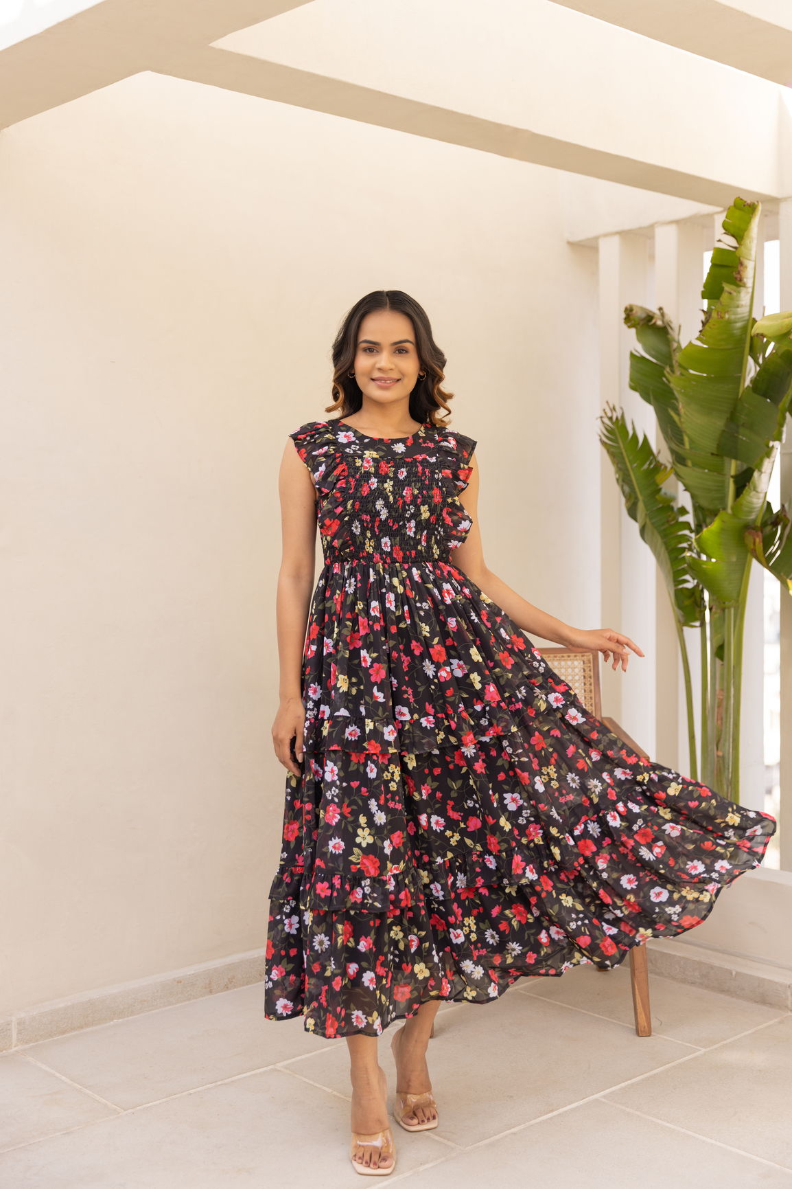 BLACK FLORAL MAXI