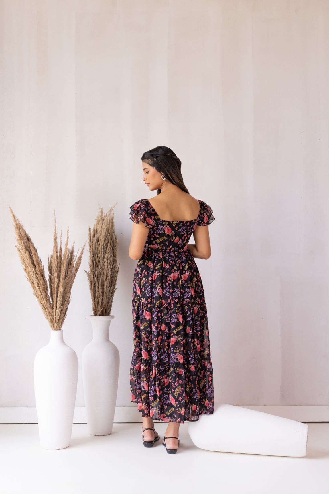 BLACK FLORAL TIERED MAXI