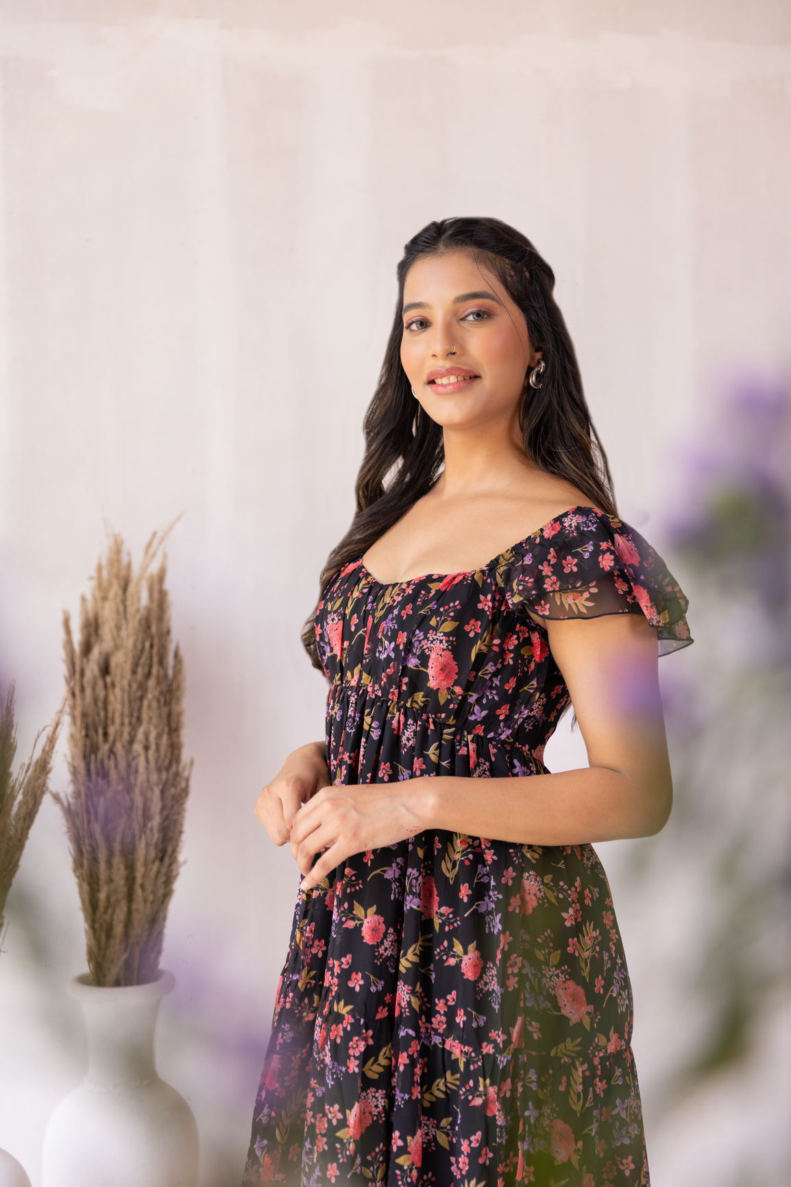 BLACK FLORAL TIERED MAXI