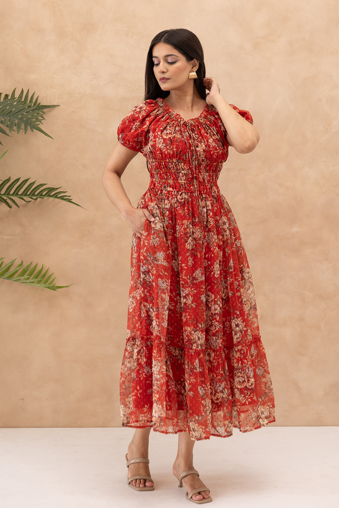 RED FLORAL SMOCKED MAXI