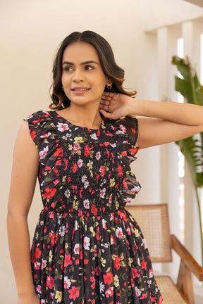 BLACK FLORAL MAXI