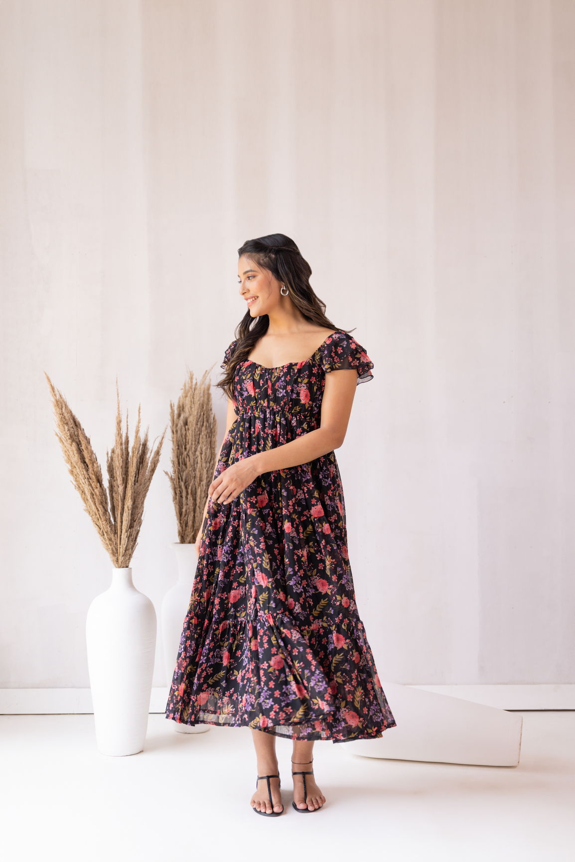 BLACK FLORAL TIERED MAXI