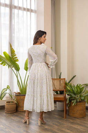 CLASSIC WHITE RUFFLE MAXI