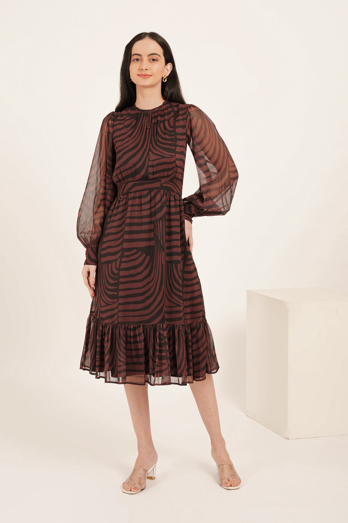 BROWN & BLACK ABSTRACT PRINT PUFF SLEEVE MAXI