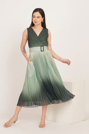 GREEN OMBRE PLEATED MAXI