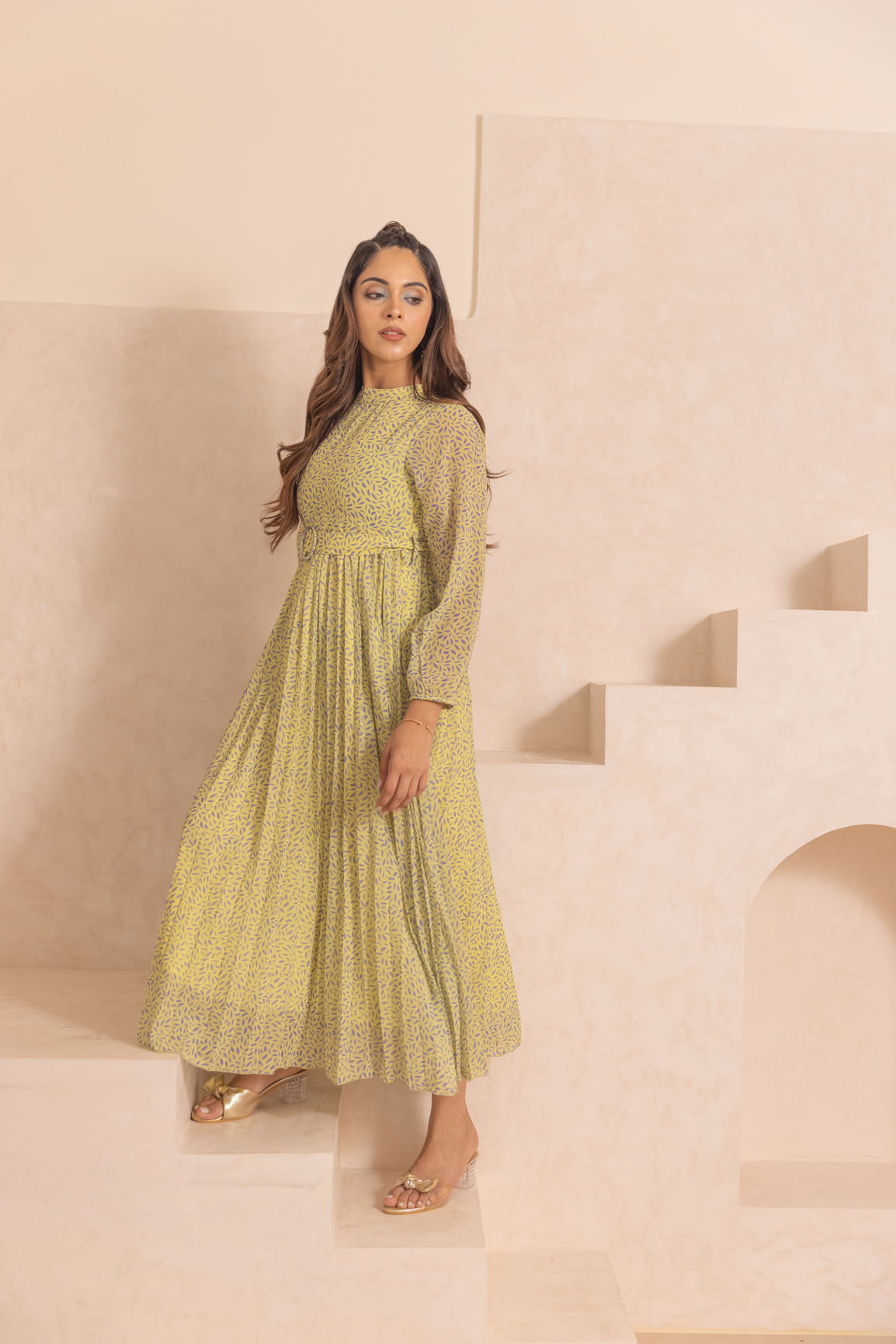 PASTEL GREEN PLEATED MAXI