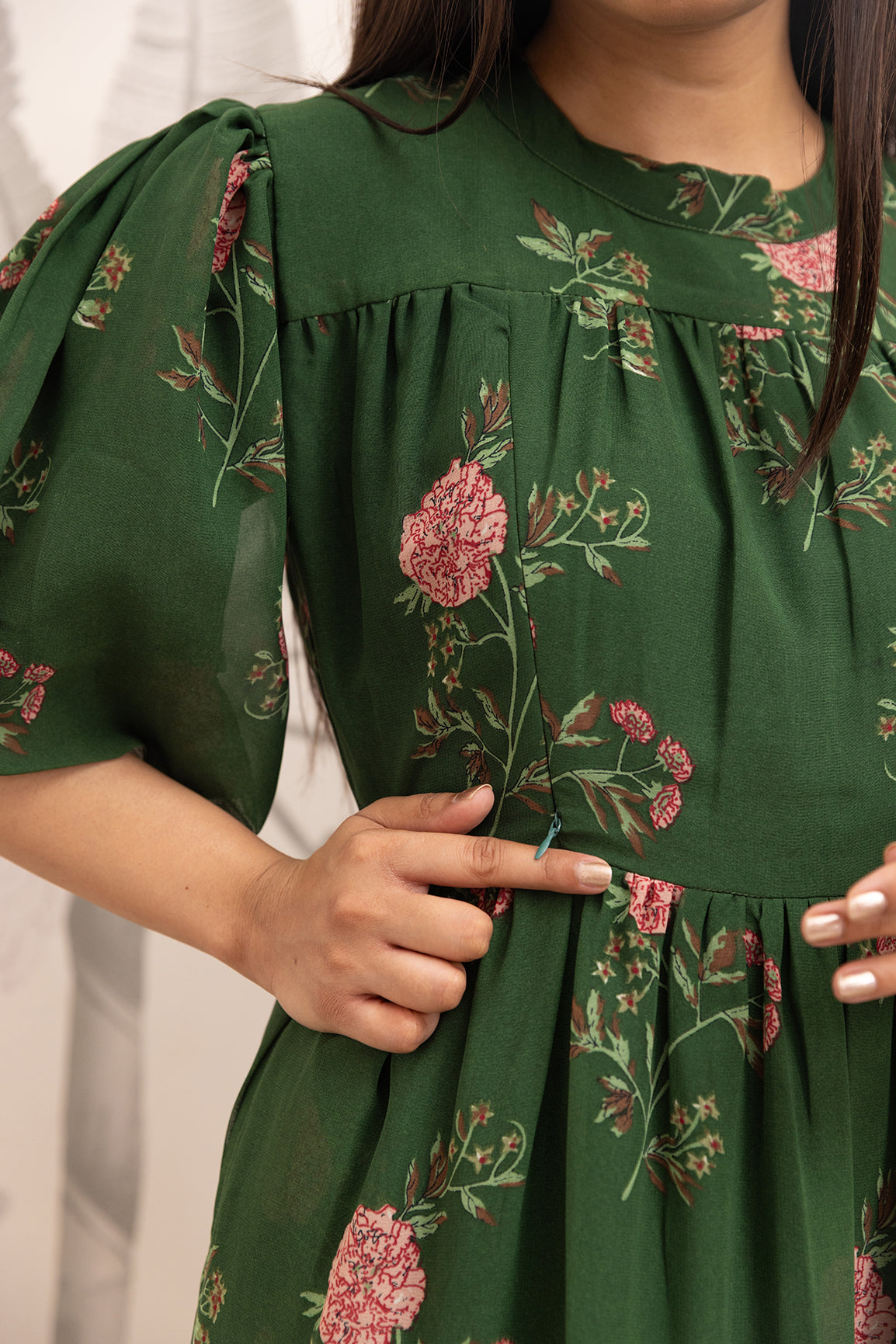 FOREST GREEN FLORAL MAXI DRESS