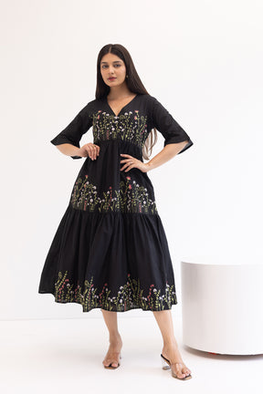 BLACK EMBROIDERY MAXI