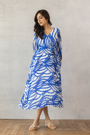 BLUE & WHITE PLEATED MAXI