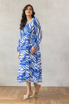 BLUE & WHITE PLEATED MAXI