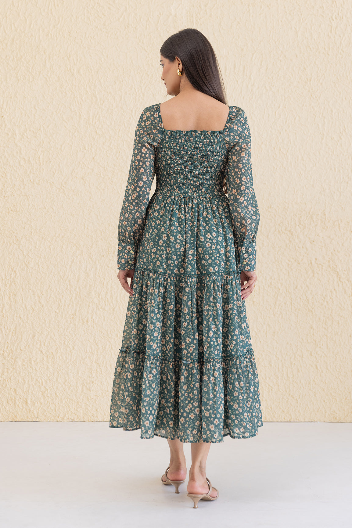 EMERALD SMOCKED MAXI