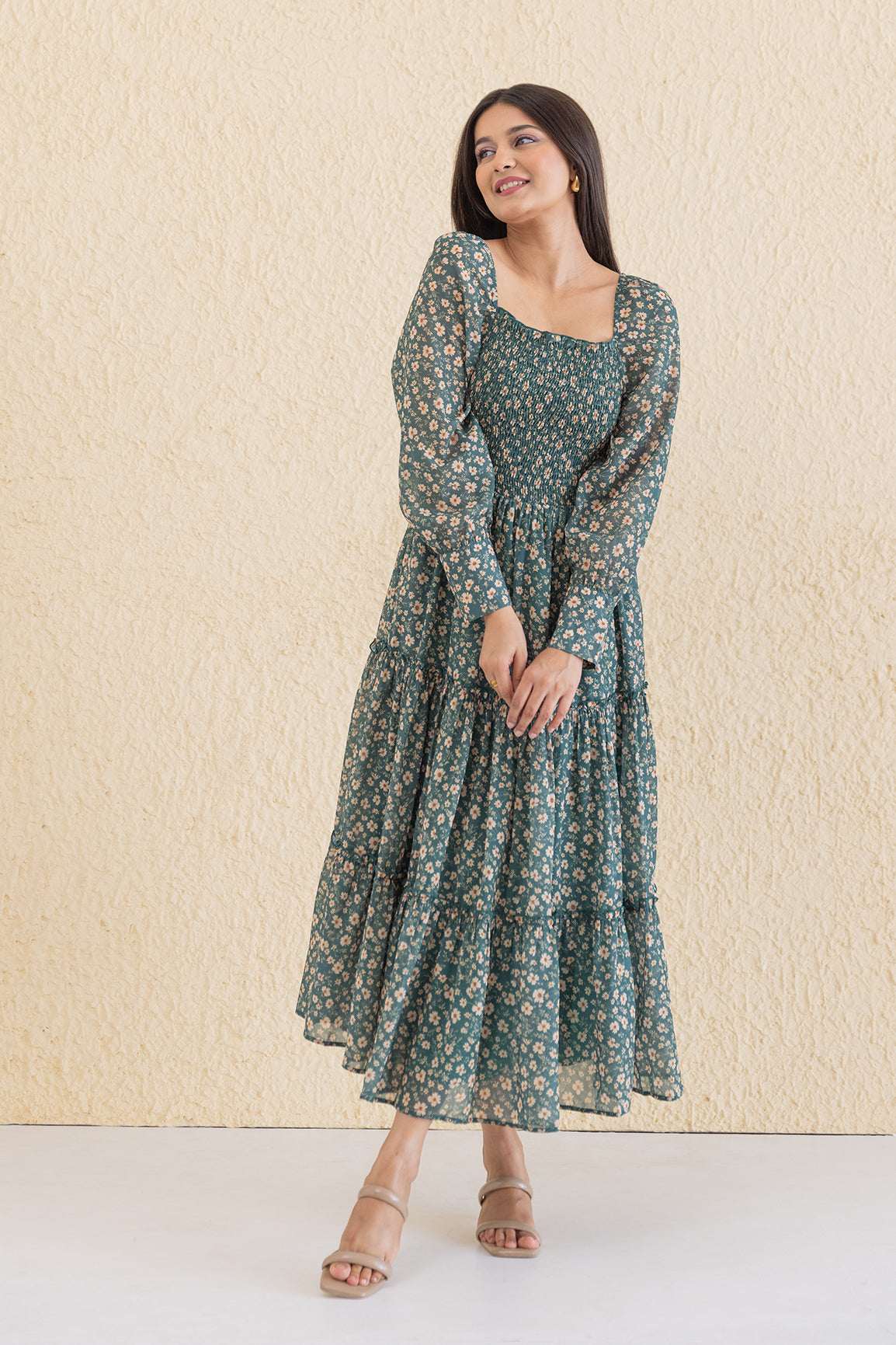 EMERALD SMOCKED MAXI
