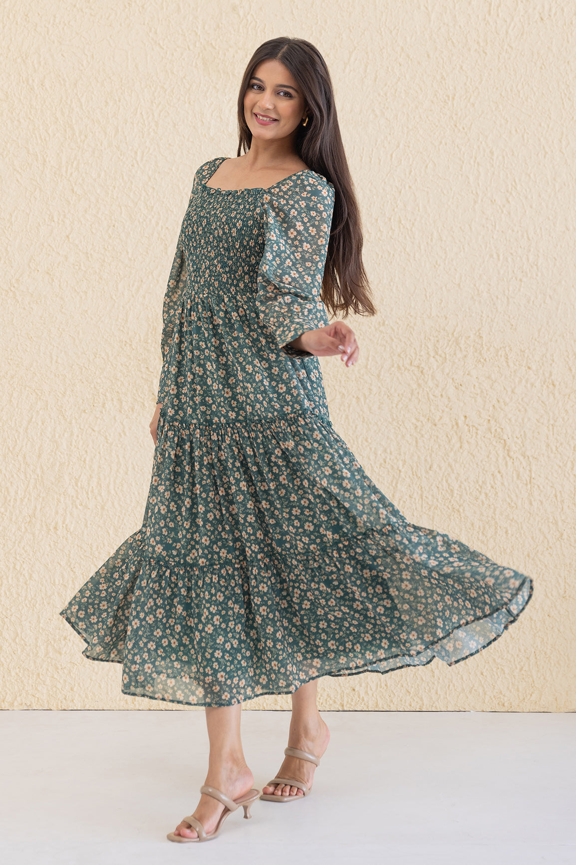 EMERALD SMOCKED MAXI