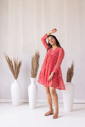 RED FLARED MIDI DRESS