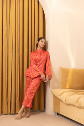 Tropical satin co-ord set in vibrant pink floral design.