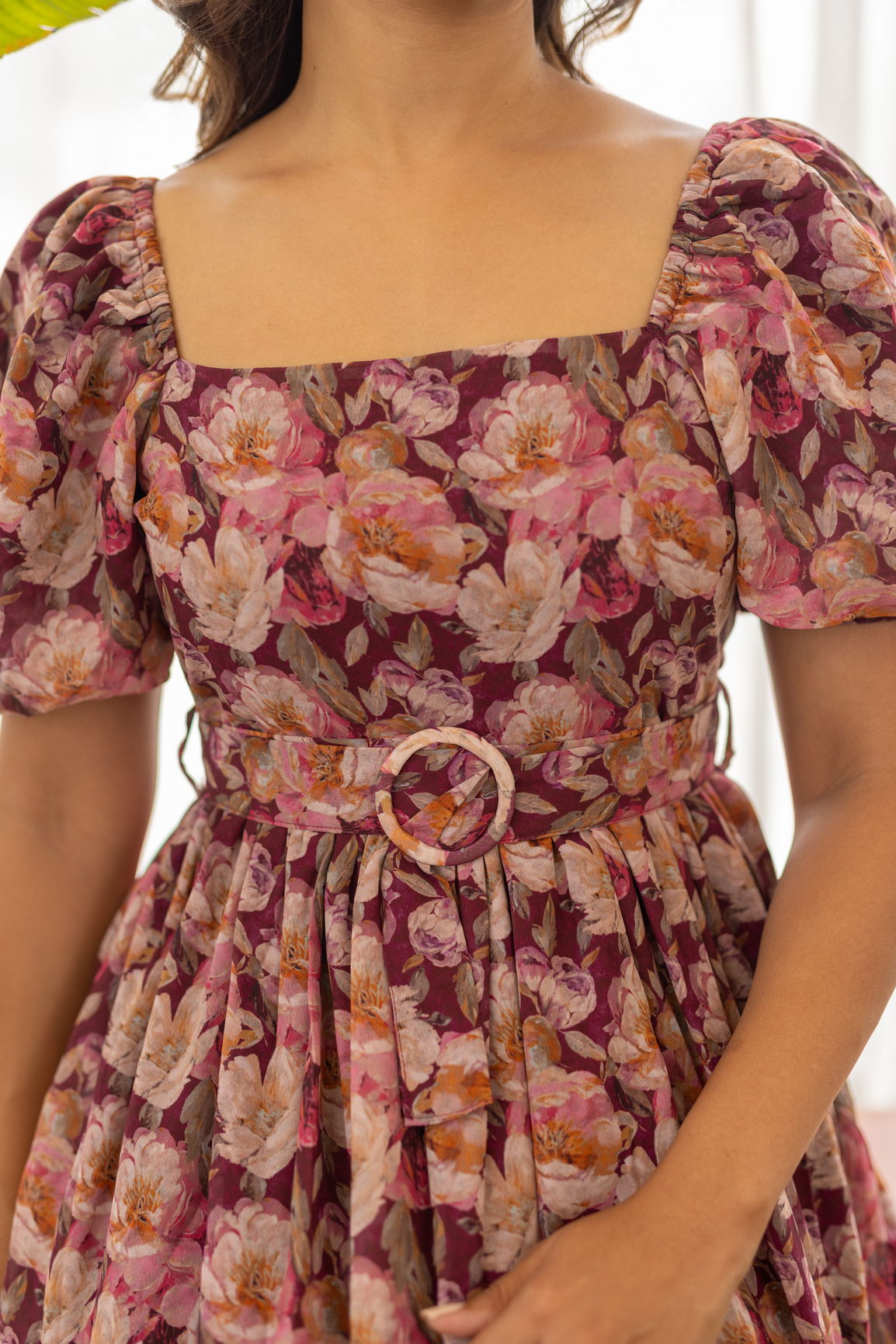 WINE FLORAL BELTED MAXI