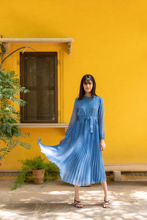 PIGEON BLUE PLEATED MAXI
